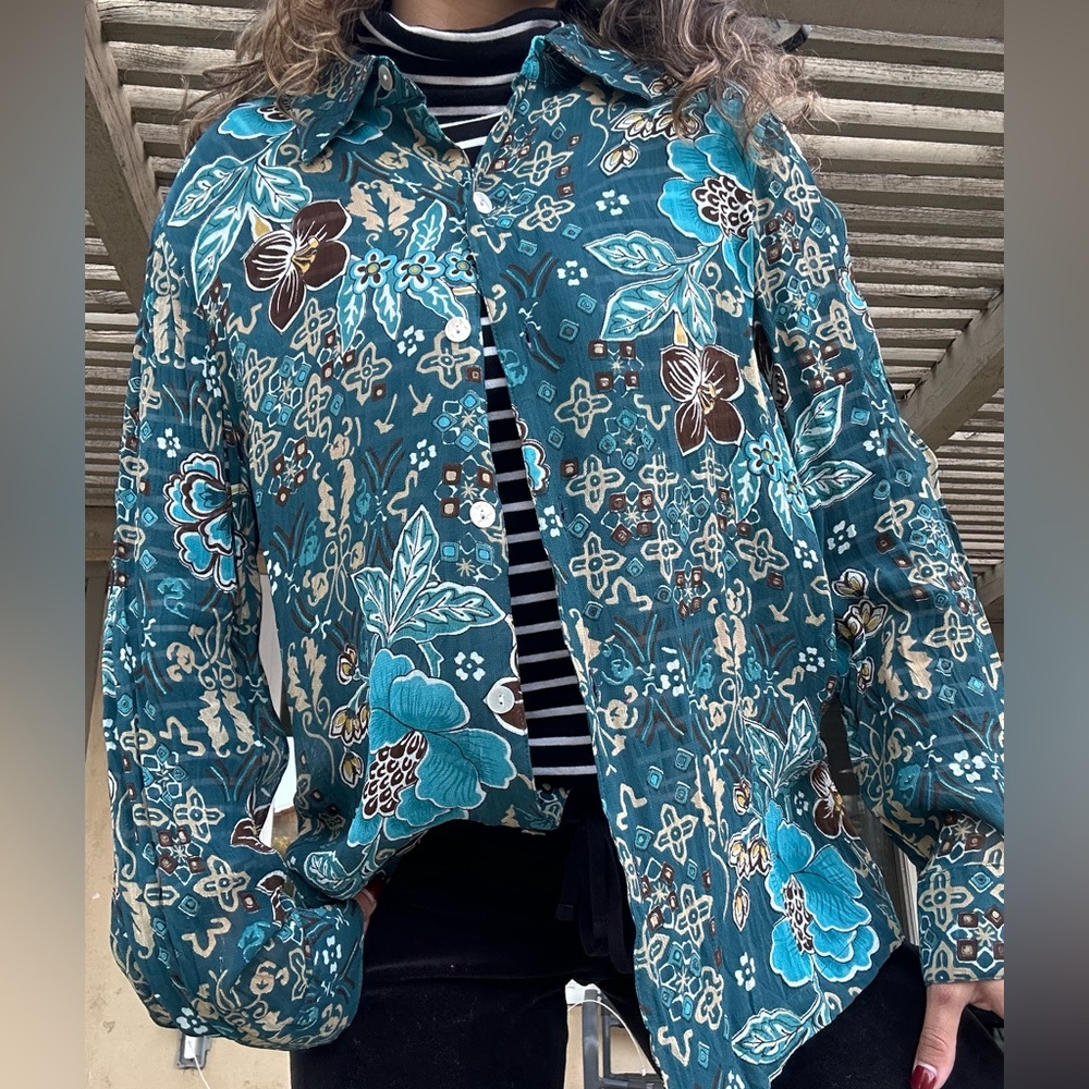 Vintage 90s Half Moon Bay Floral Button-Down Blouse in Teal and Brown